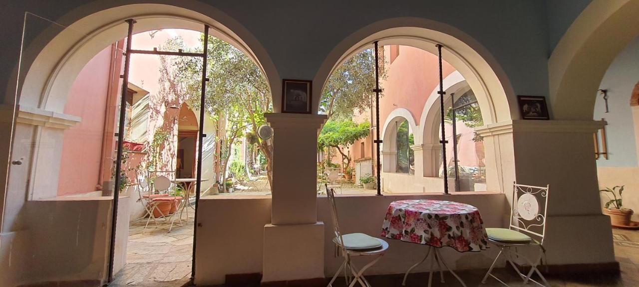 Casa Camboni-Dimora Storica Bed & Breakfast San Vito  Buitenkant foto