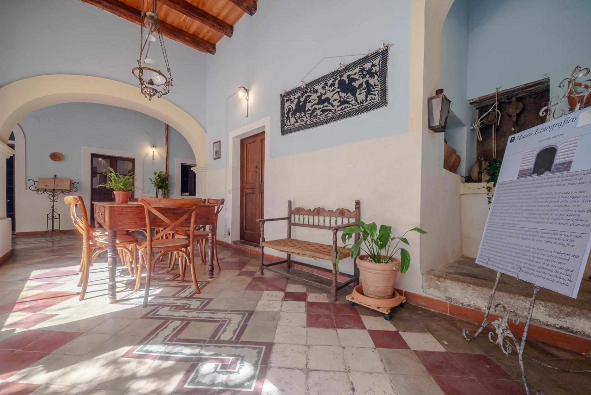 Casa Camboni-Dimora Storica Bed & Breakfast San Vito  Buitenkant foto